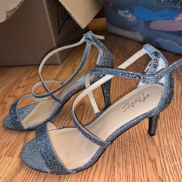 sparkly heels - Picture 3 of 6